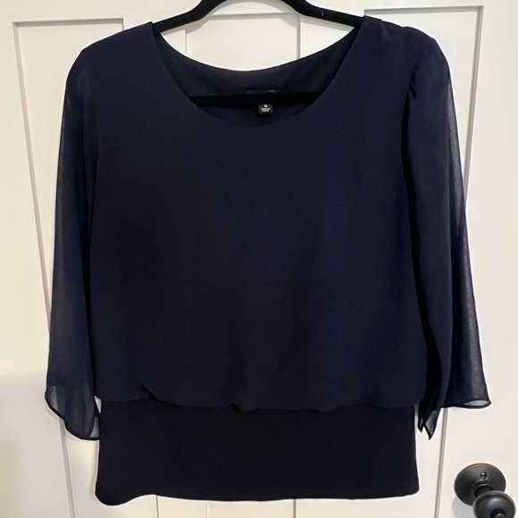 Ann Taylor Navy Blue Banded Waist Chiffon Overlay Blouse Size Medium - Picture 1 of 5